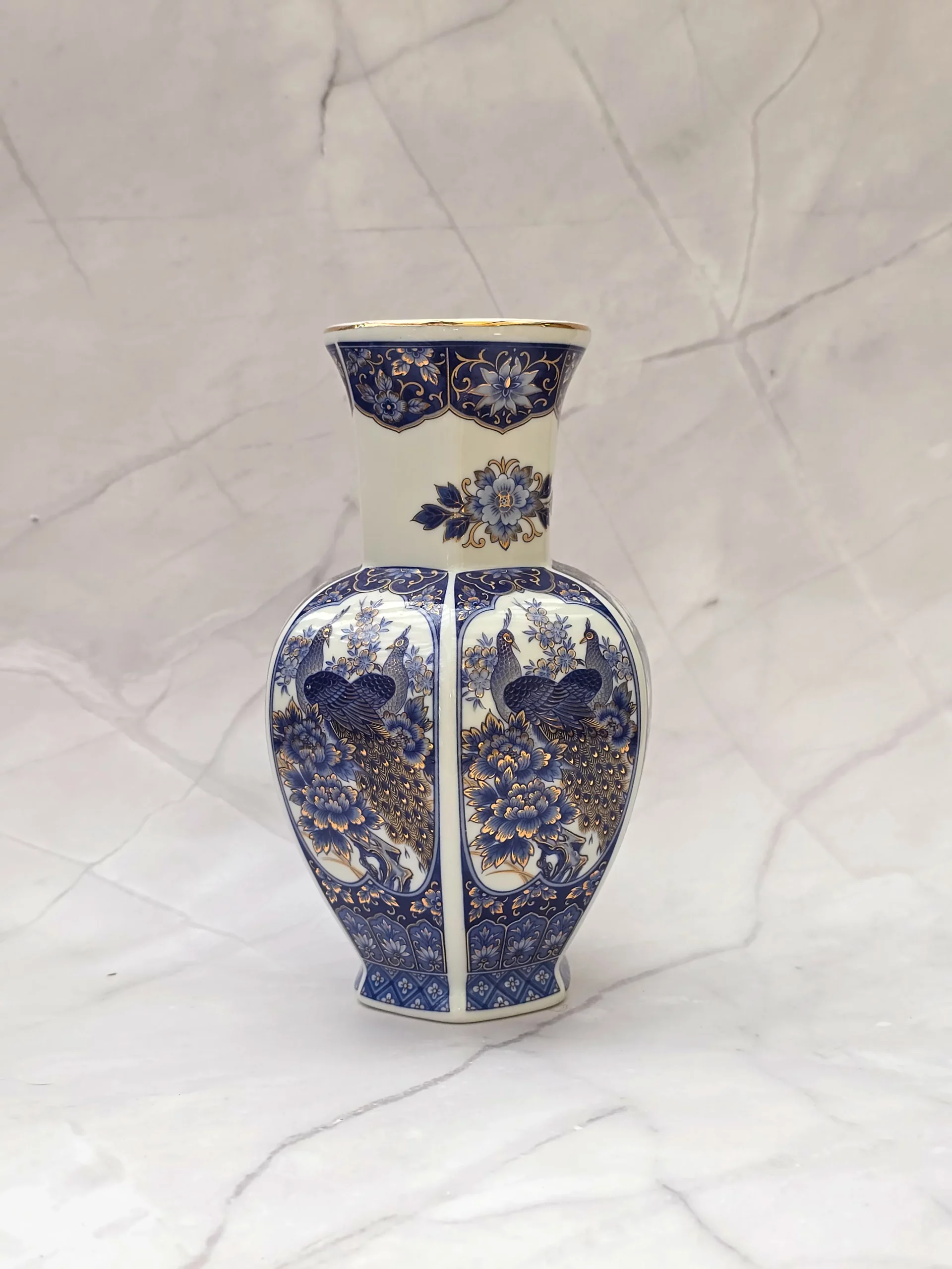 Blauw/witte vaas met pauwen - Afbeelding 2