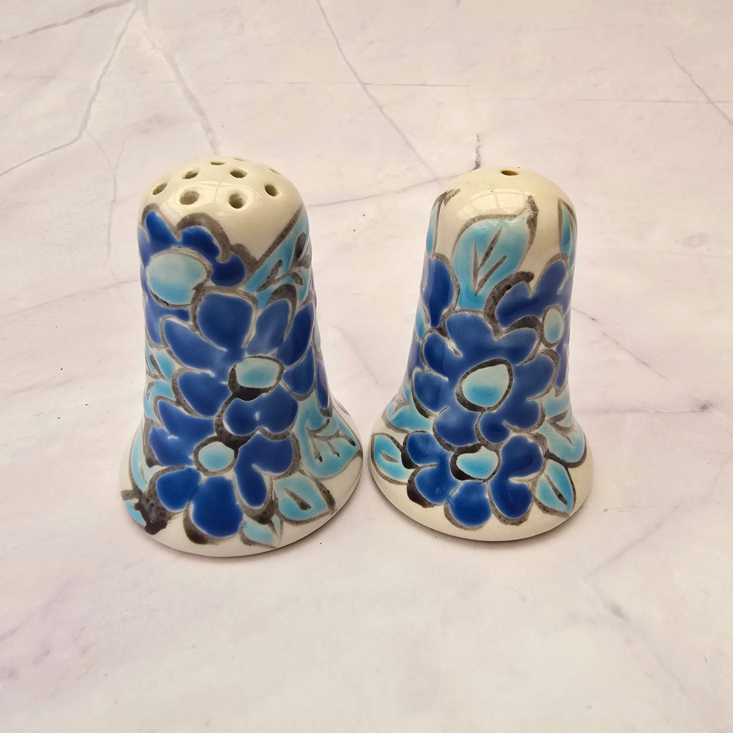Peper en Zoutstel blauwe bloem